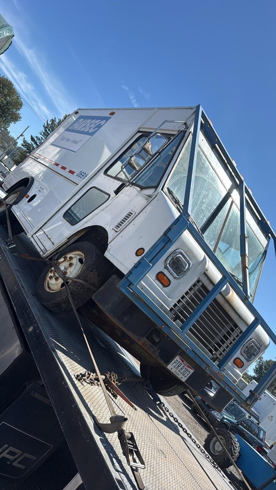 Flatbed tow truck providing free same-day car removal in Richmond, BC